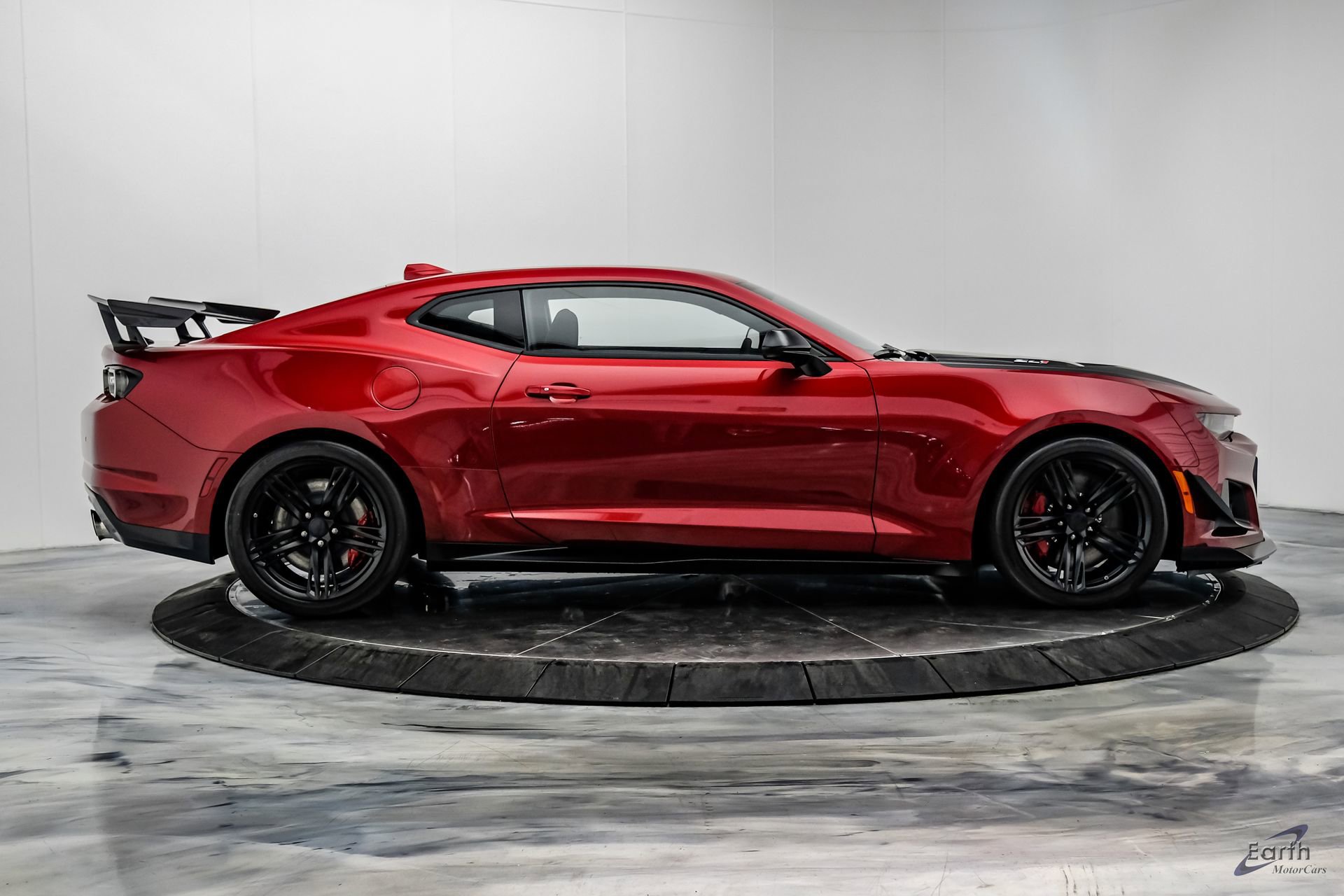 Used 2023 Chevrolet Camaro ZL1 RWD image 26