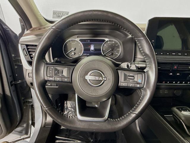 Used 2023 Nissan Rogue SL w/ SL Premium Package image 11
