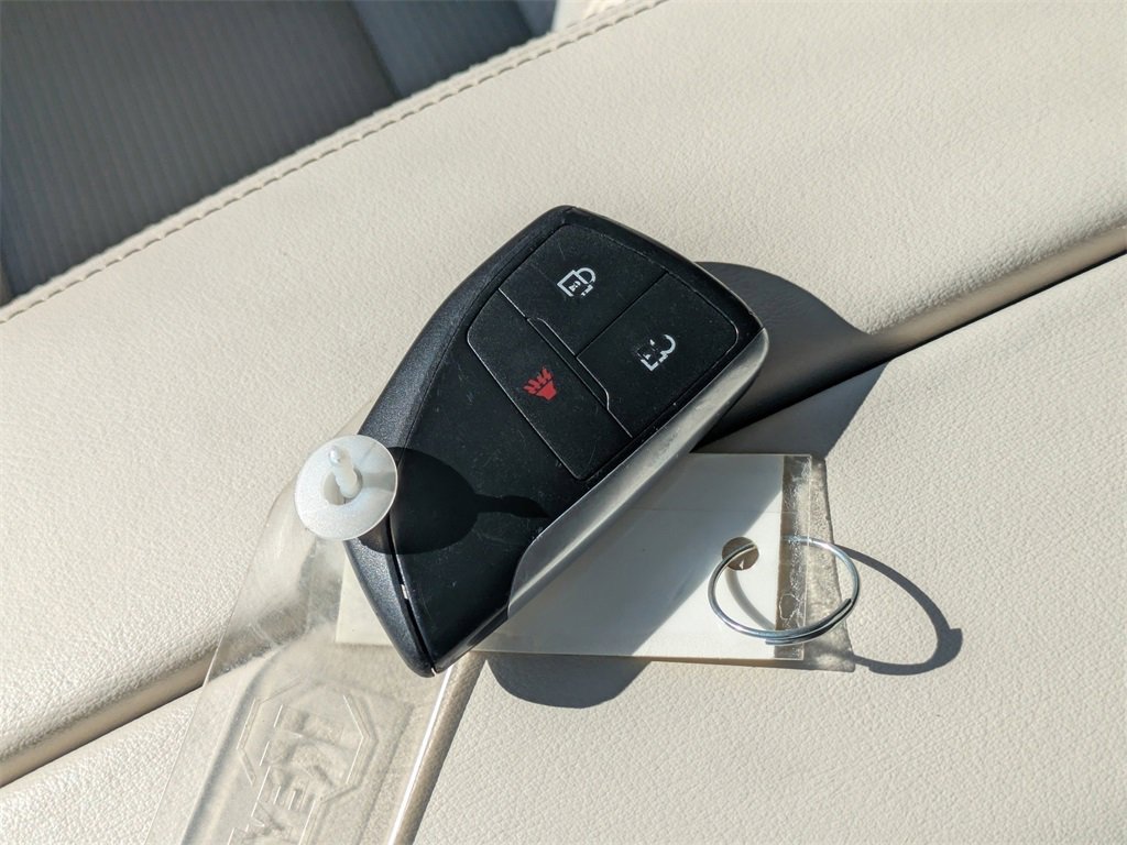 Used 2023 Buick Envision Preferred image 34