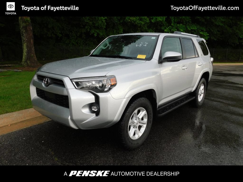 Used 2021 Toyota 4Runner SR5 AWD/4WD image 1