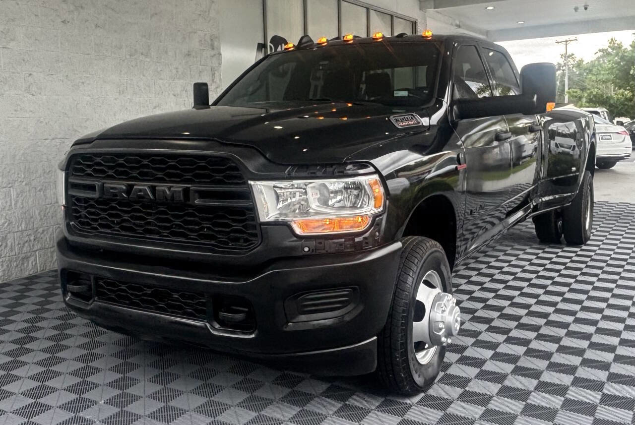Used 2022 RAM 3500 Tradesman AWD/4WD image 2