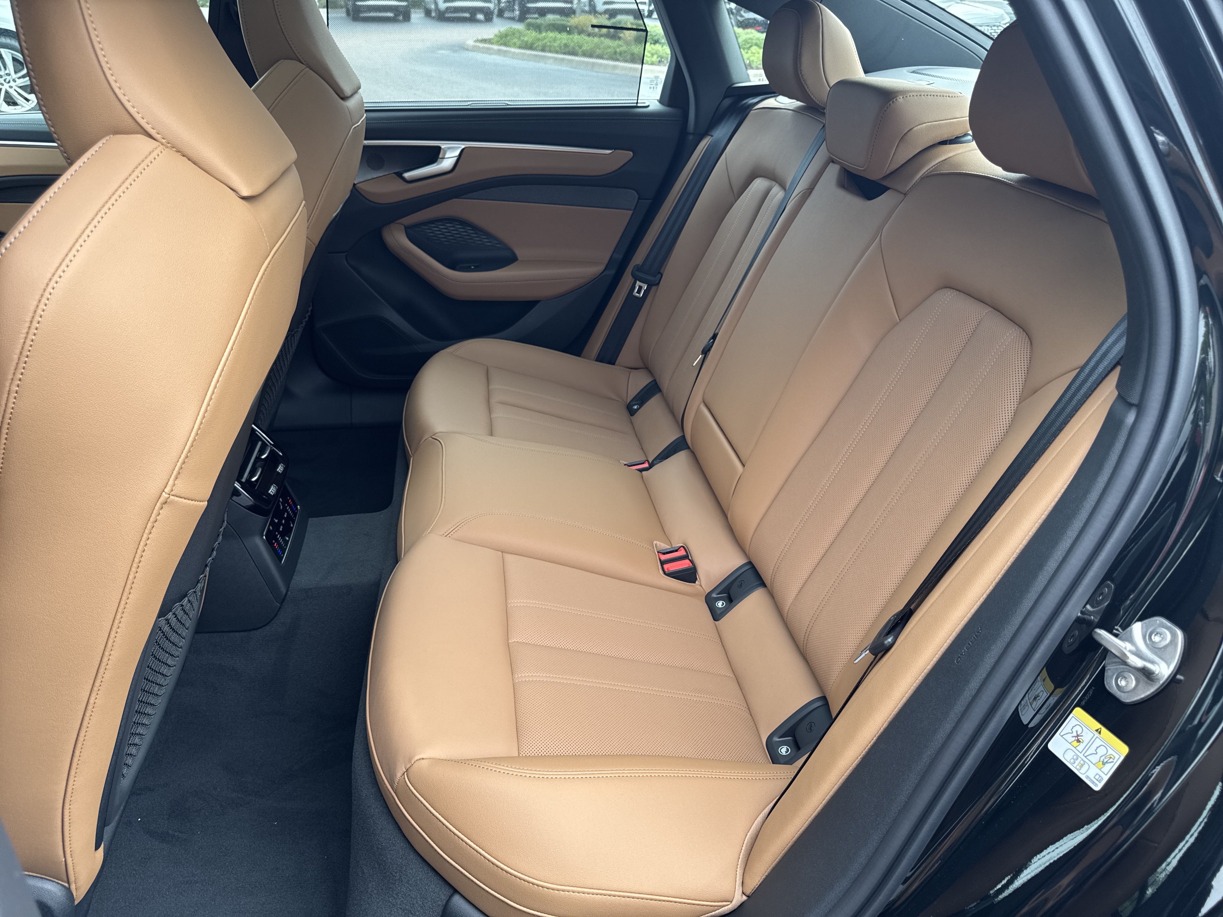 New 2026 Audi A6 Premium Plus AWD/4WD image 17