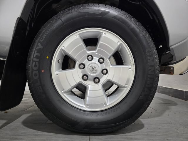 Used 2015 Toyota Tacoma 4x4 Double Cab w/ TRD Sport Package image 25