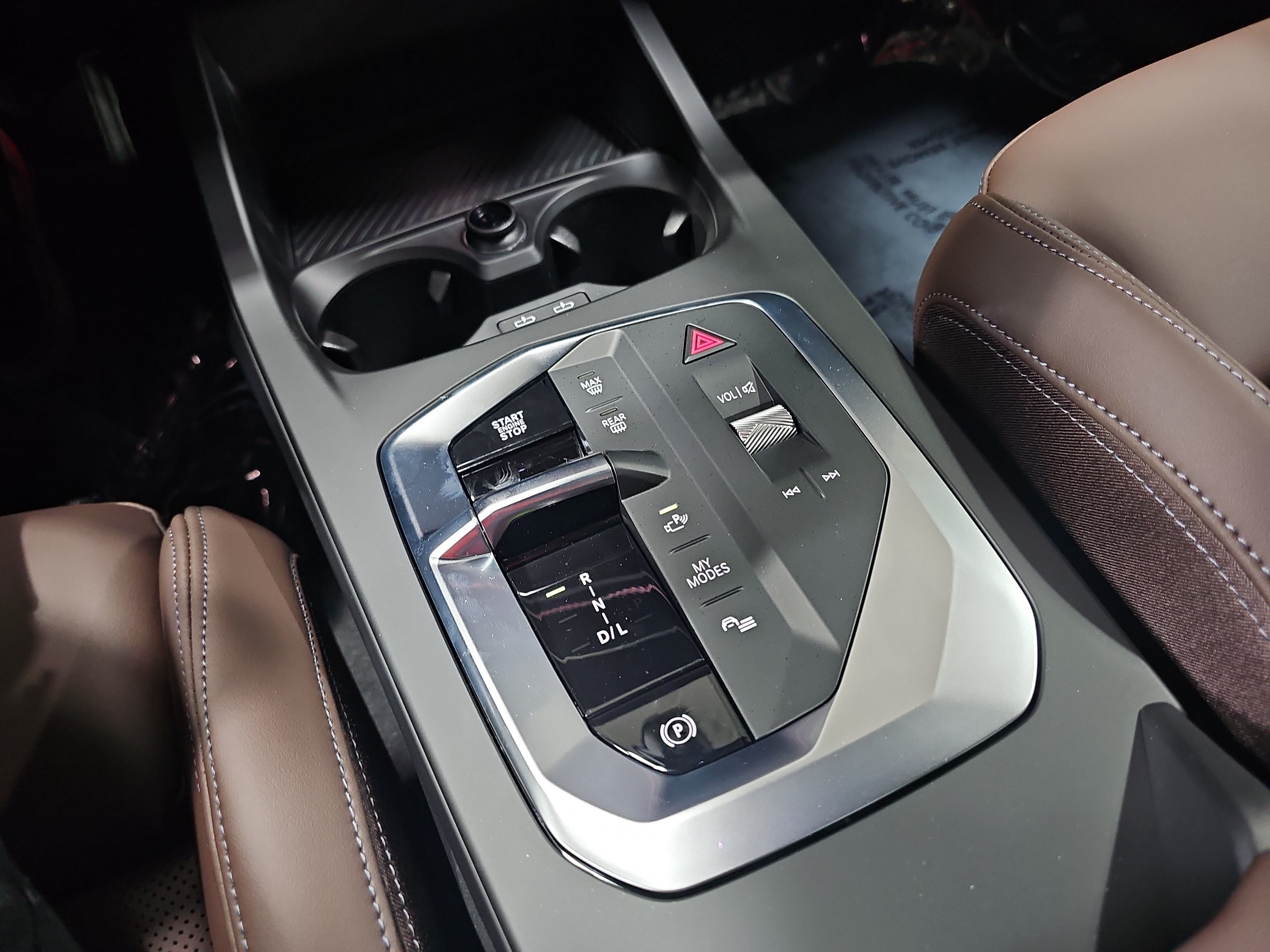 New 2026 BMW 228i w/ Technology Package FWD image 25