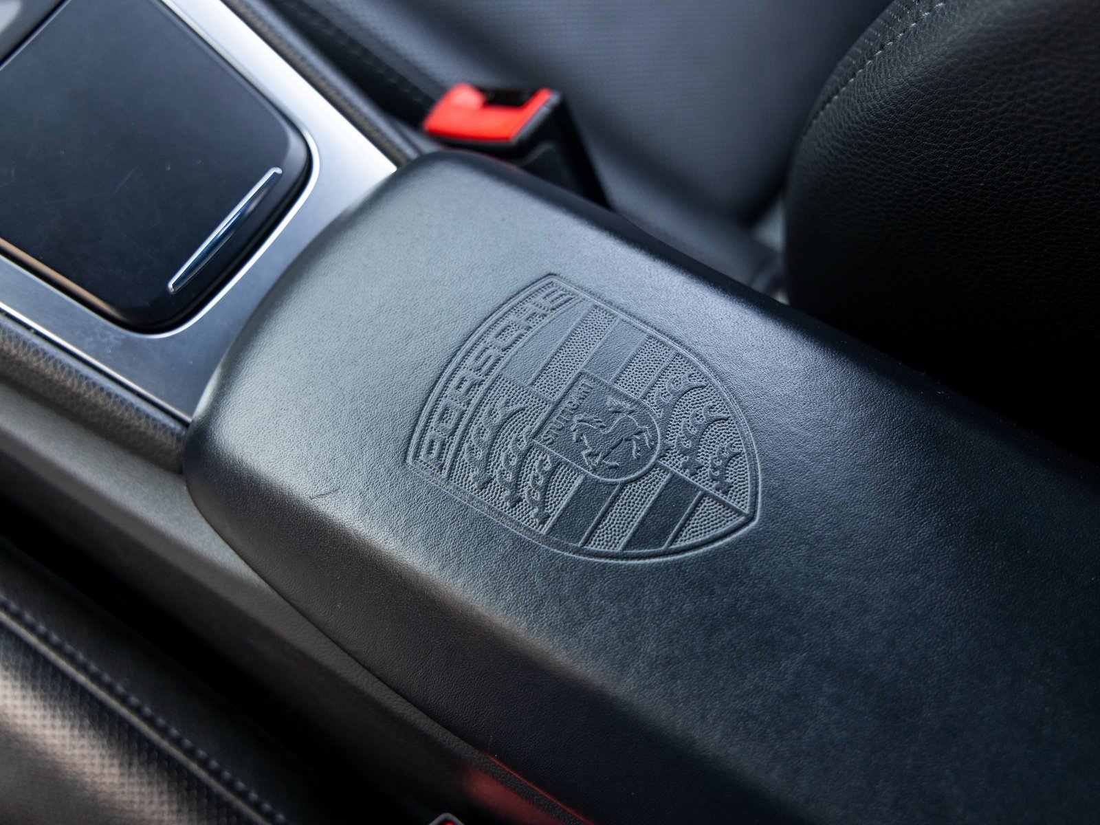 Used 2014 Porsche 911 Carrera 4S image 44