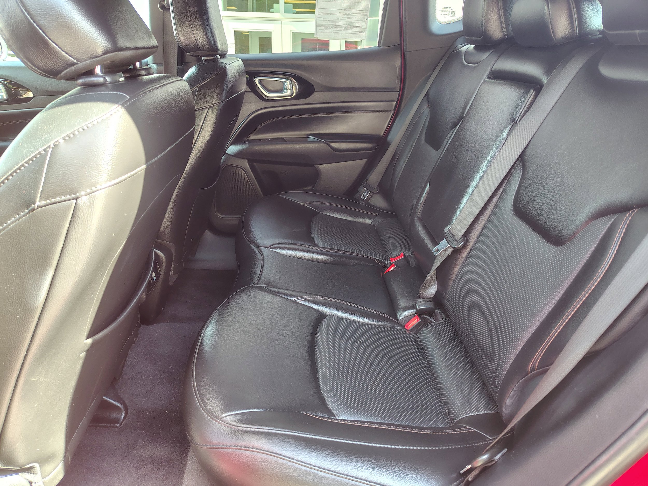 Certified 2022 Jeep Compass Limited AWD/4WD image 23