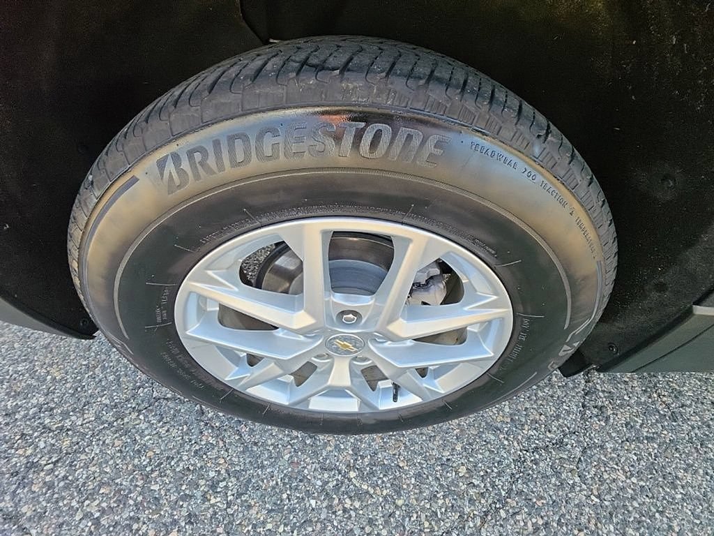 Used 2022 Chevrolet Equinox LS AWD/4WD image 35