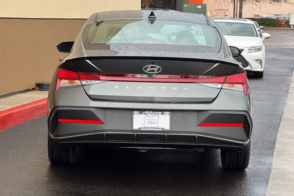 New 2026 Hyundai Elantra Sport image 6