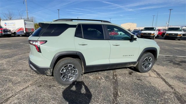 New 2026 Chevrolet Equinox ACTIV w/ Convenience Package III image 2