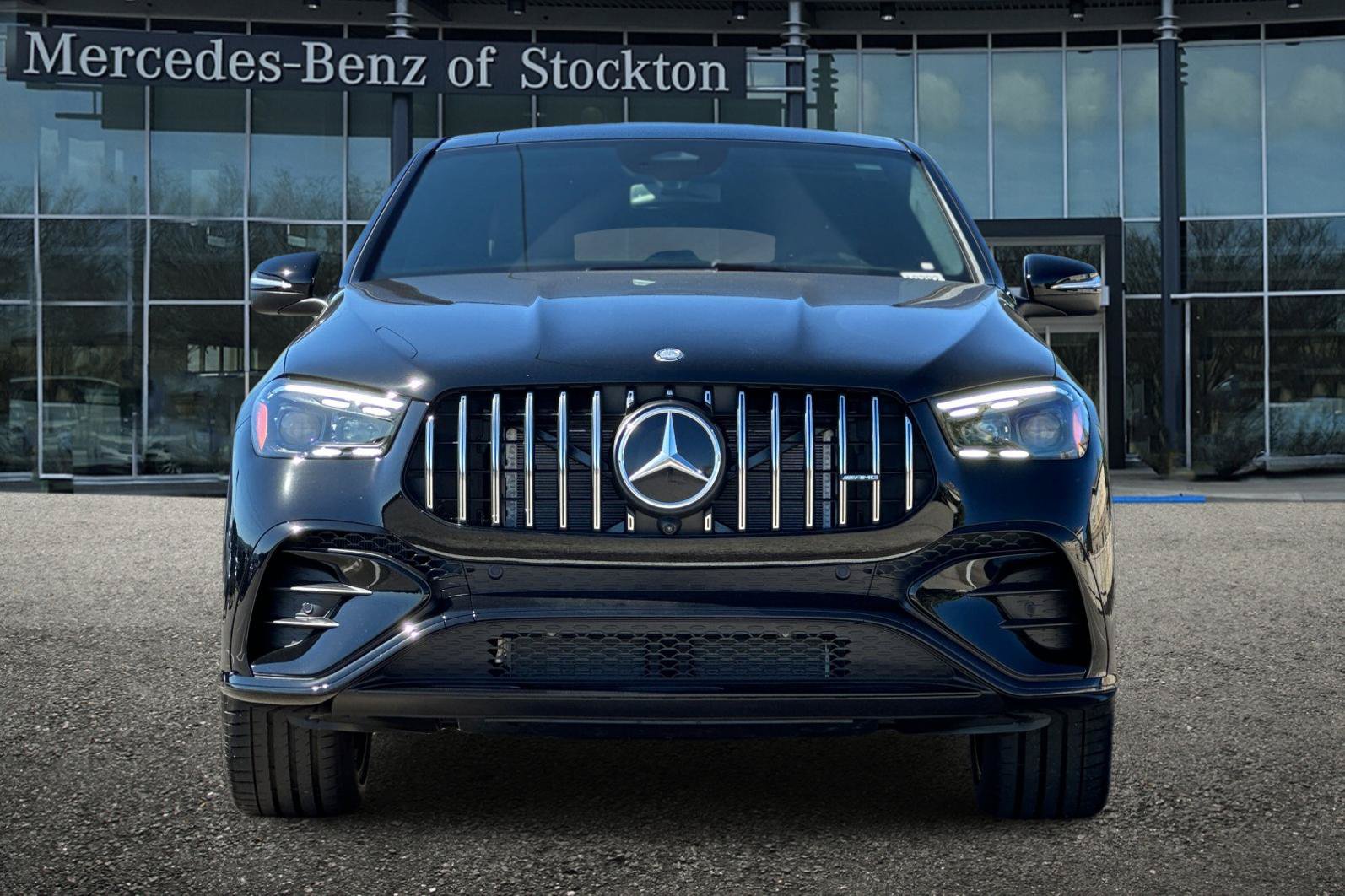 New 2026 Mercedes-Benz GLE 53 AMG 4MATIC Coupe image 9