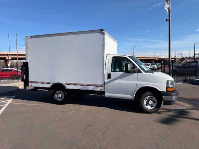 Used 2020 Chevrolet Express 3500 w/ Power Convenience Package RWD image 23