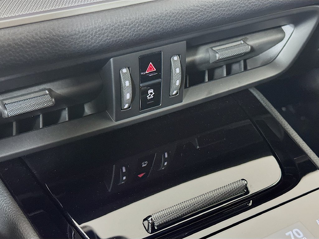New 2026 Porsche Cayenne AWD/4WD image 18