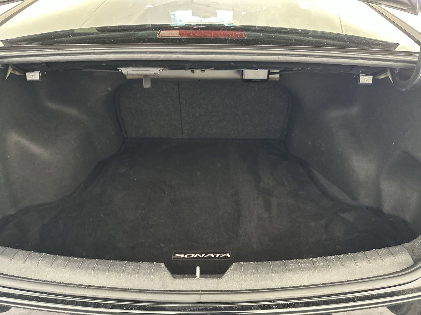 Used 2018 Hyundai Sonata Sport w/ Cargo Package image 29