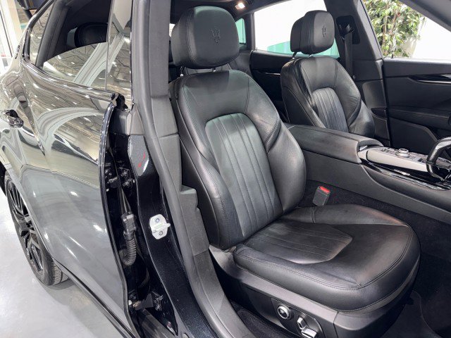 Used 2021 Maserati Levante $82K MSRP image 59