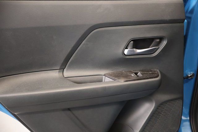 New 2026 Nissan Kicks SR w/ Cold Weather Package image 25