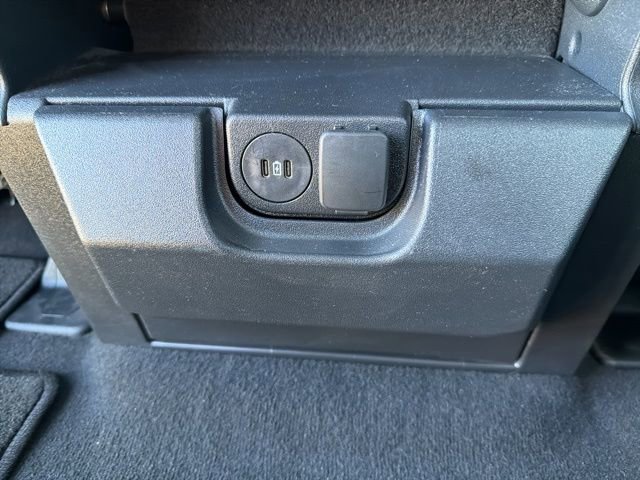 Used 2025 Ford F350 XLT image 19