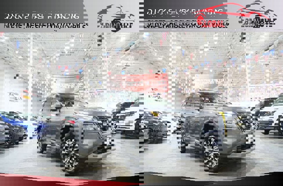 Used 2021 Nissan Rogue SV w/ Premium Package image 1