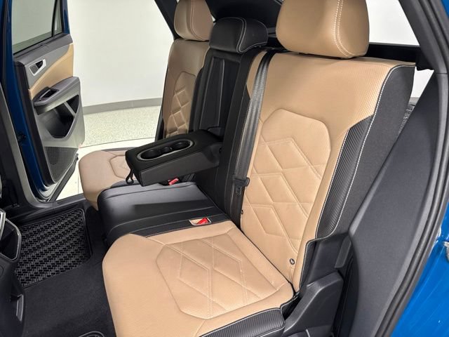 Used 2025 Volkswagen Atlas Cross Sport SE w/ Panoramic Sunroof Package AWD/4WD image 25