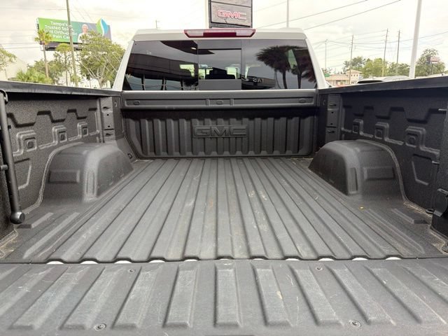 Used 2024 GMC Sierra 1500 SLT w/ SLT Premium Plus Package AWD/4WD image 24
