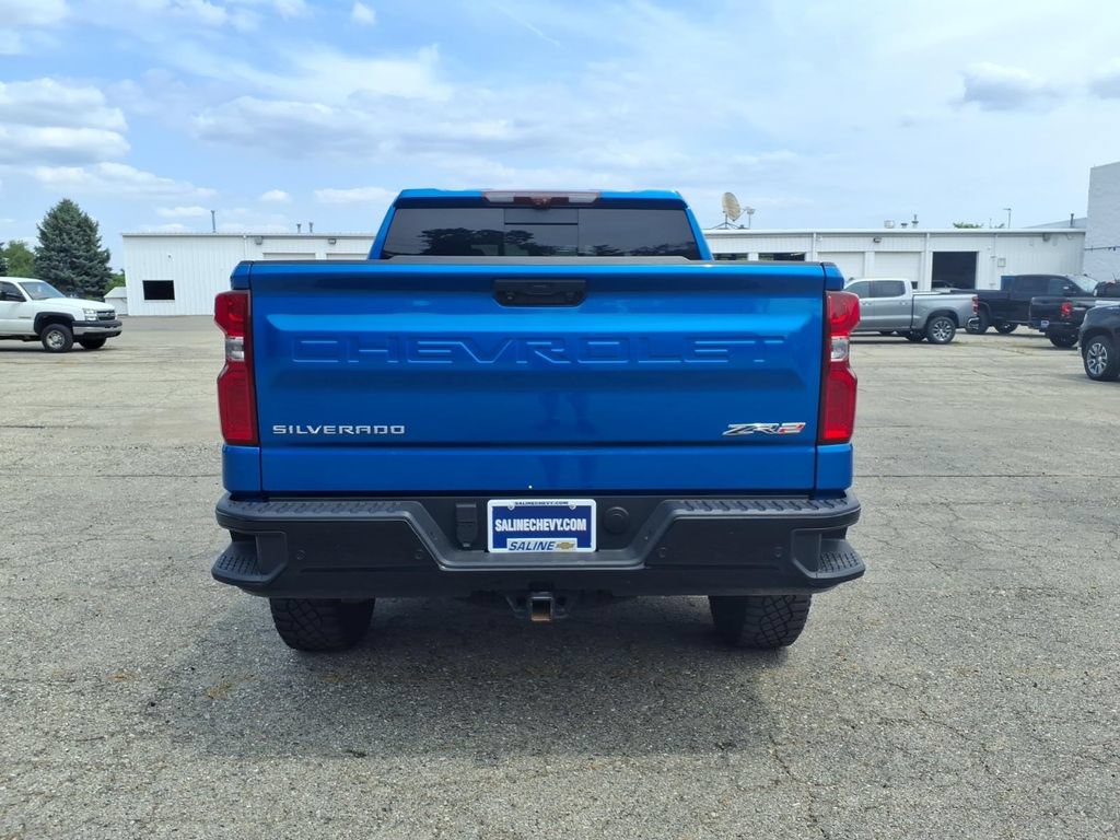 Used 2023 Chevrolet Silverado 1500 ZR2 w/ Technology Package AWD/4WD image 6