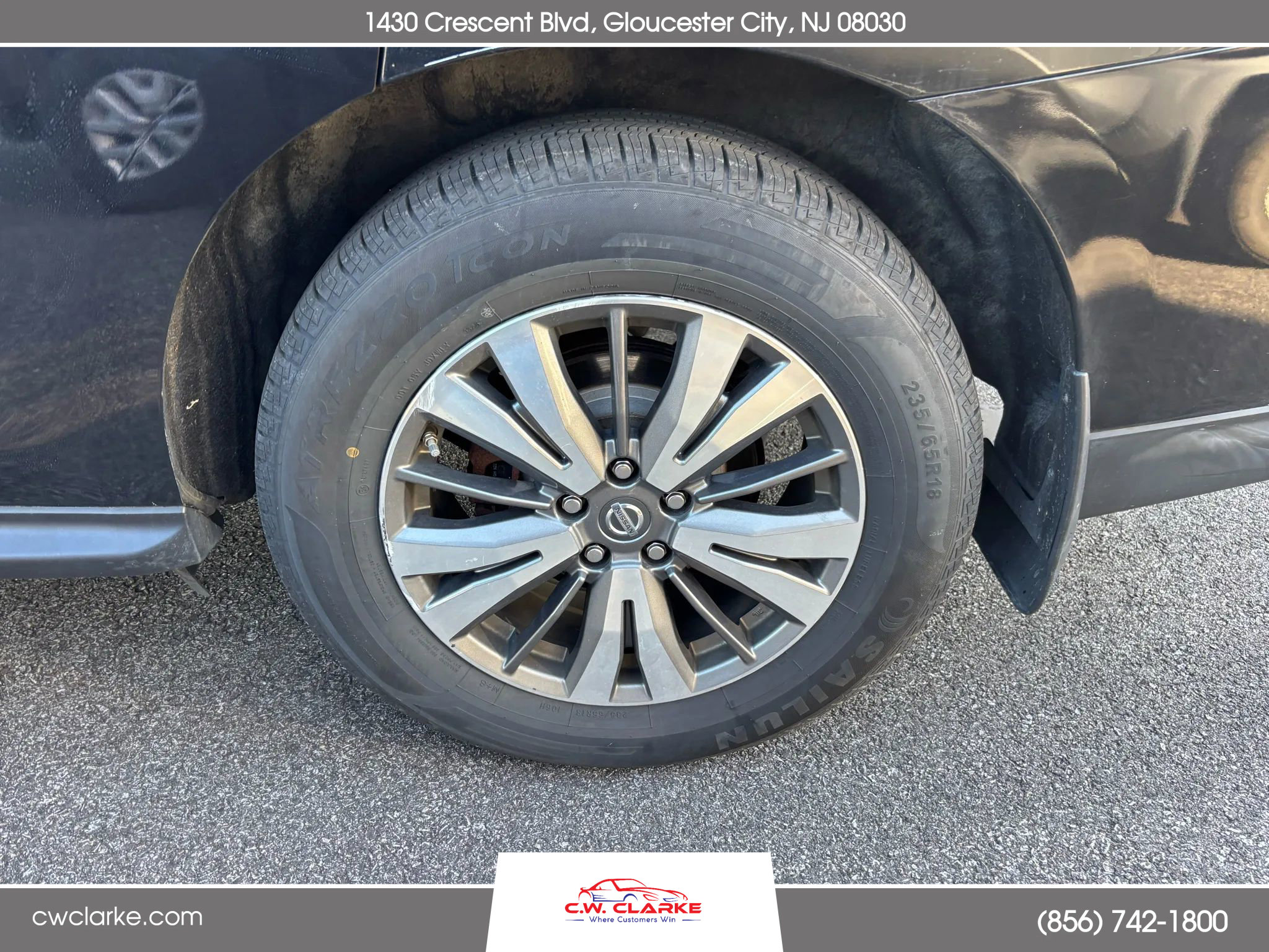 Used 2017 Nissan Pathfinder S image 27