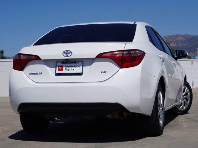 Used 2017 Toyota Corolla LE FWD image 6