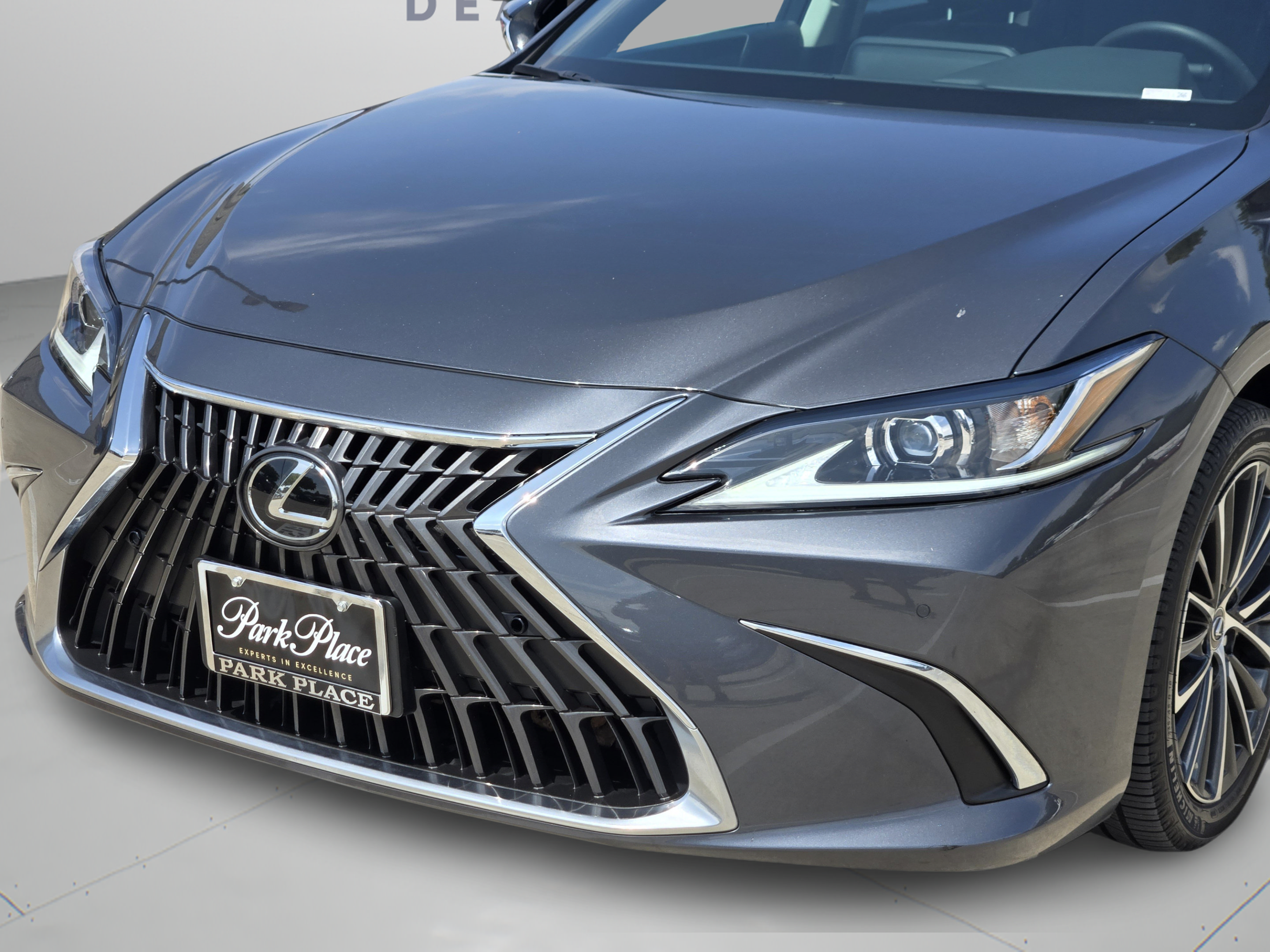 Certified 2022 Lexus ES 350 w/ Premium Package FWD image 32
