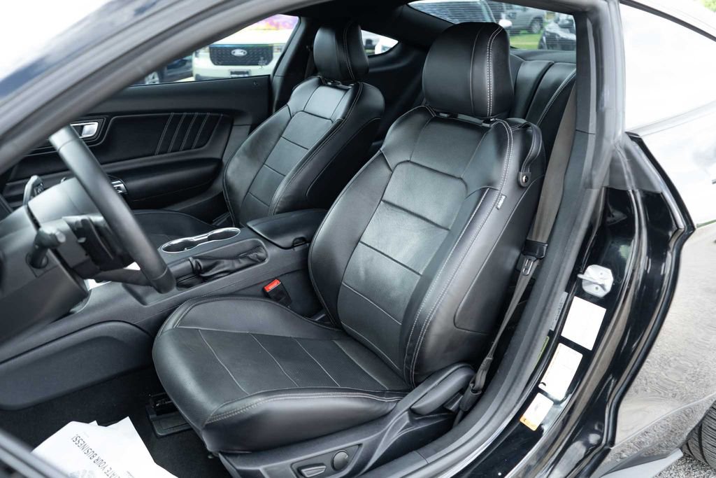 Used 2022 Ford Mustang GT Premium RWD image 12