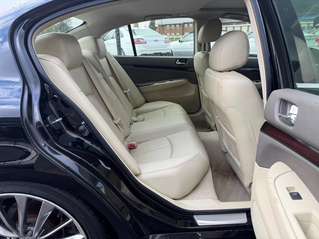 Used 2012 INFINITI G37 Journey w/ Premium Pkg image 16