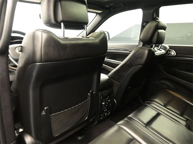 Used 2020 Jeep Grand Cherokee Limited w/ Luxury Group II image 14