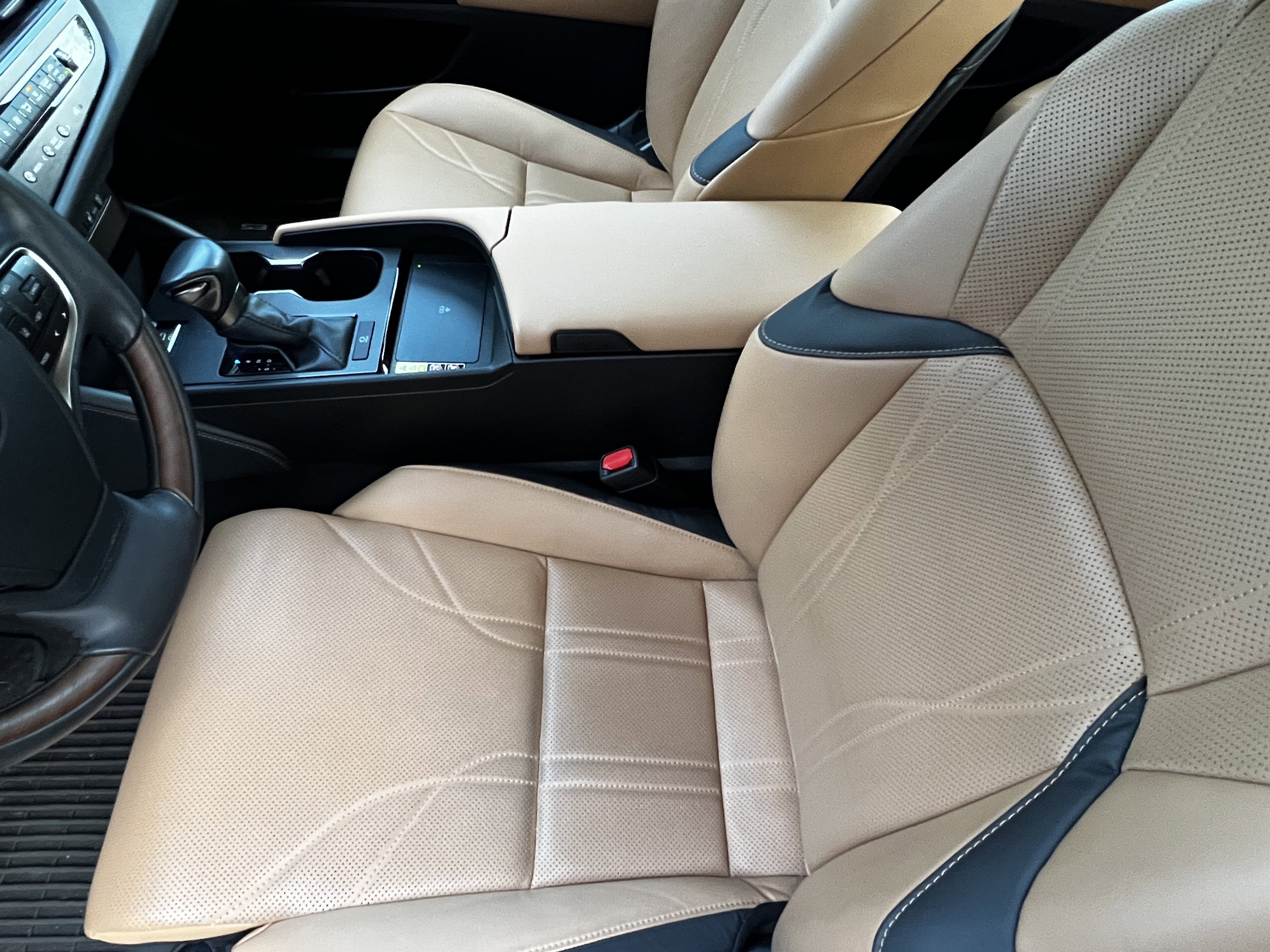 Used 2023 Lexus ES 350 Ultra Luxury image 16