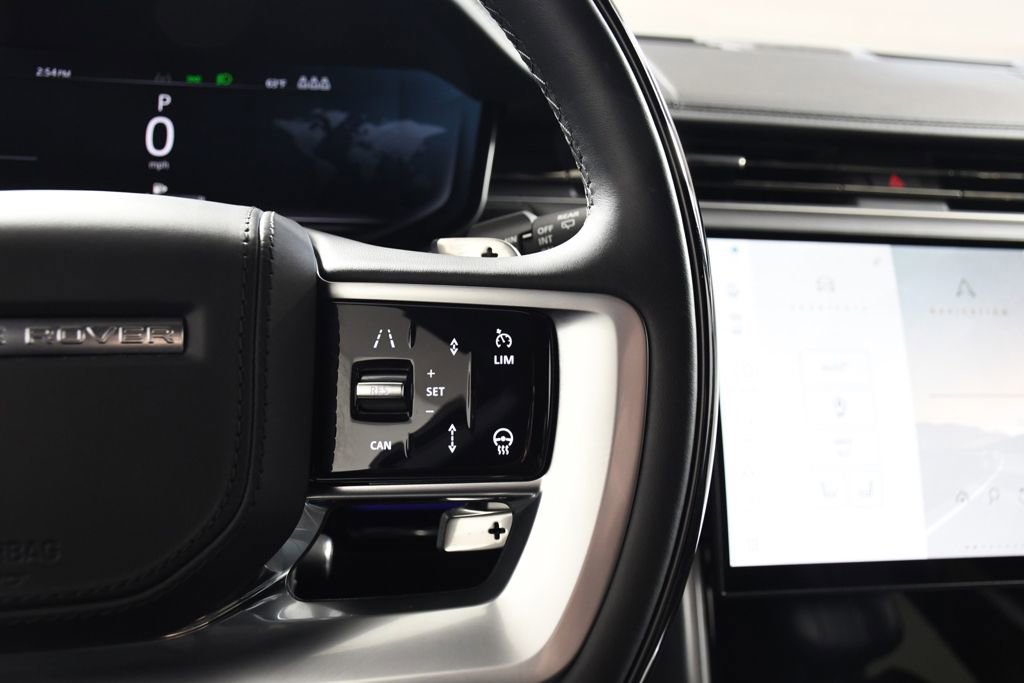Used 2025 Land Rover Range Rover Autobiography image 29