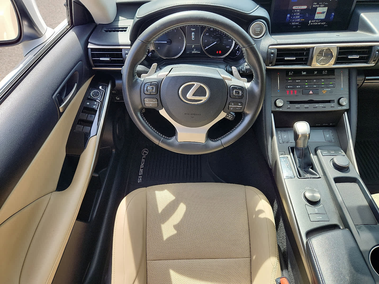 Used 2020 Lexus IS 300 AWD image 13