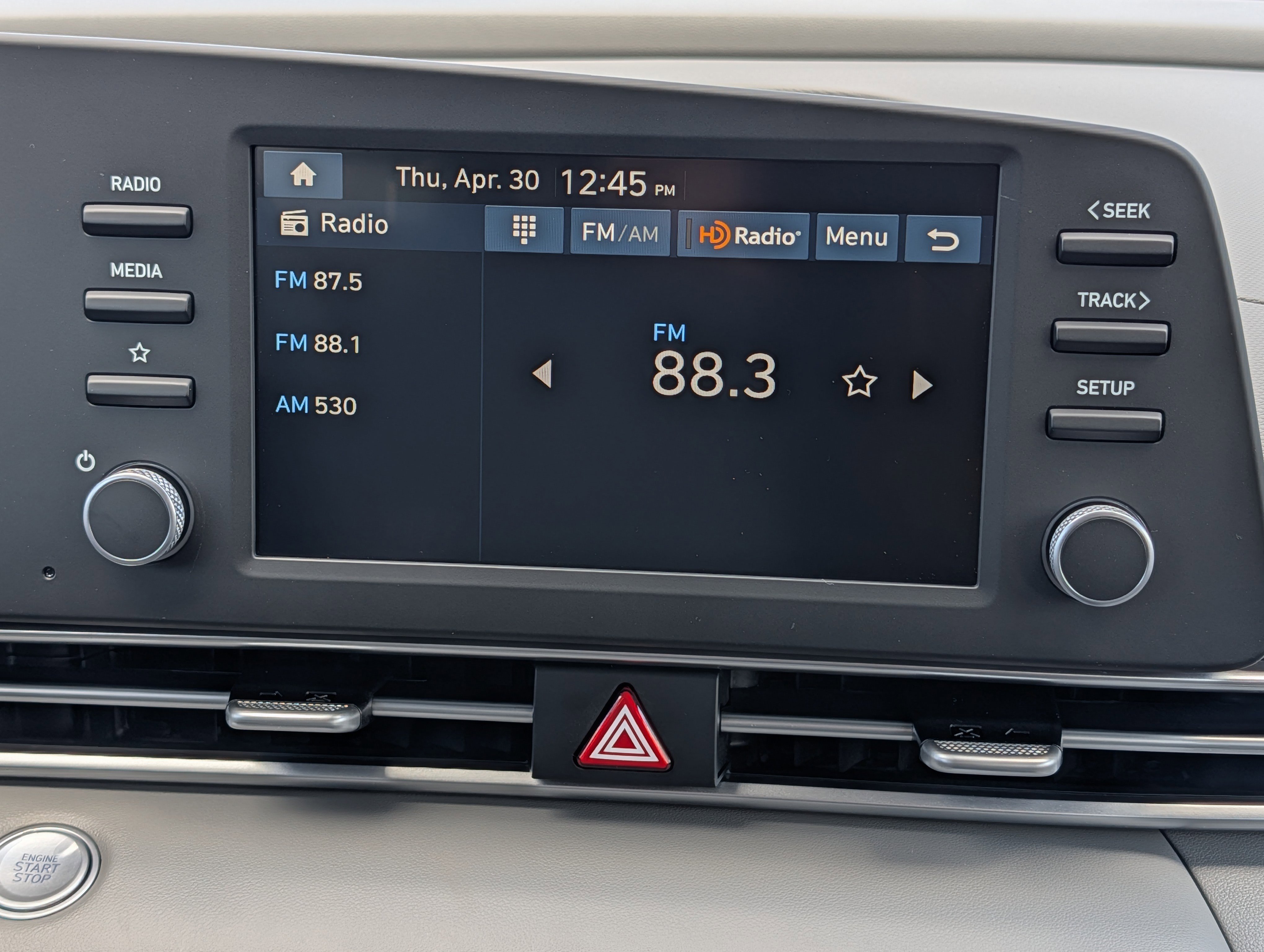 New 2026 Hyundai Elantra Hybrid FWD image 10