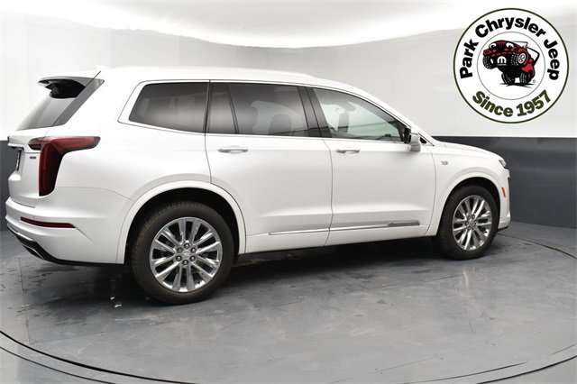 Used 2023 Cadillac XT6 Premium Luxury w/ LPO, Floor Liner Package image 3