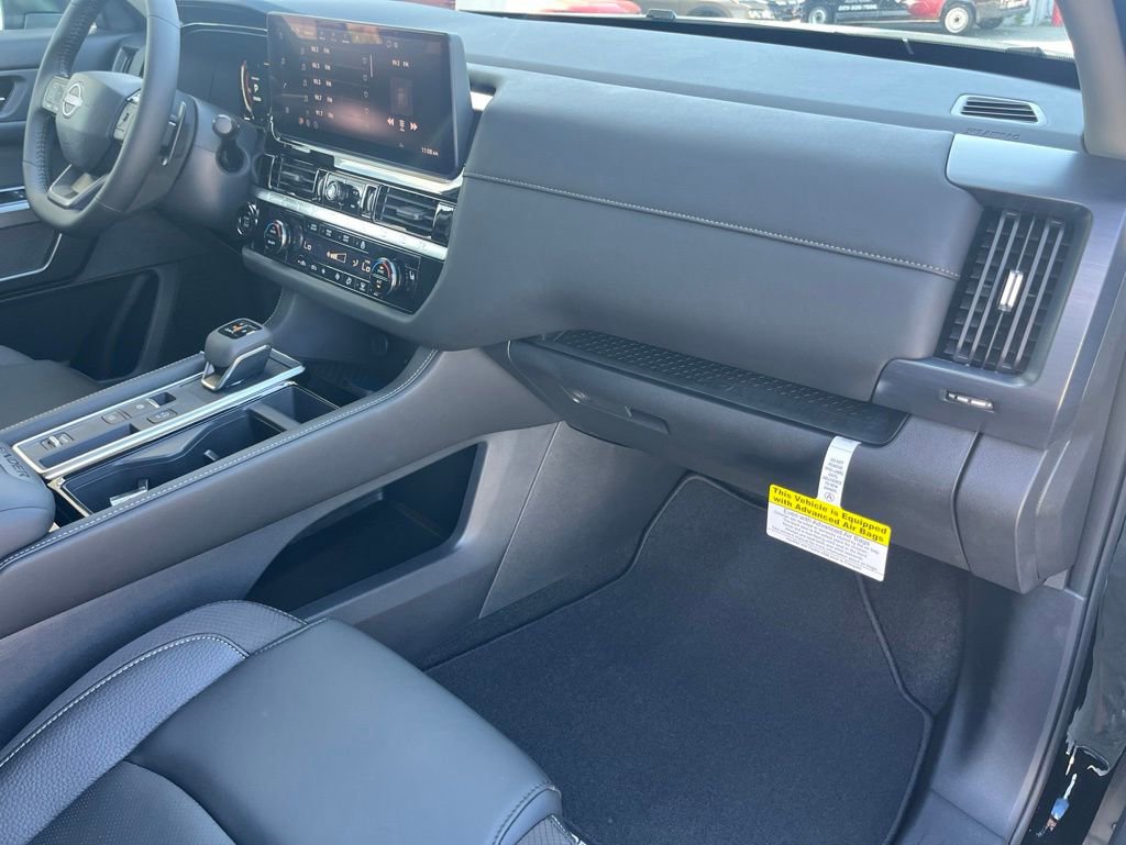 New 2026 Nissan Pathfinder SL FWD image 23