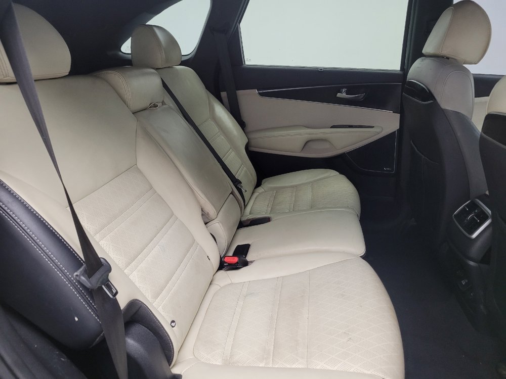 Used 2018 Kia Sorento SX FWD image 19