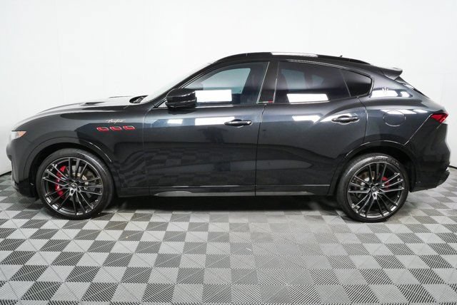 Certified 2022 Maserati Levante Trofeo AWD/4WD image 33