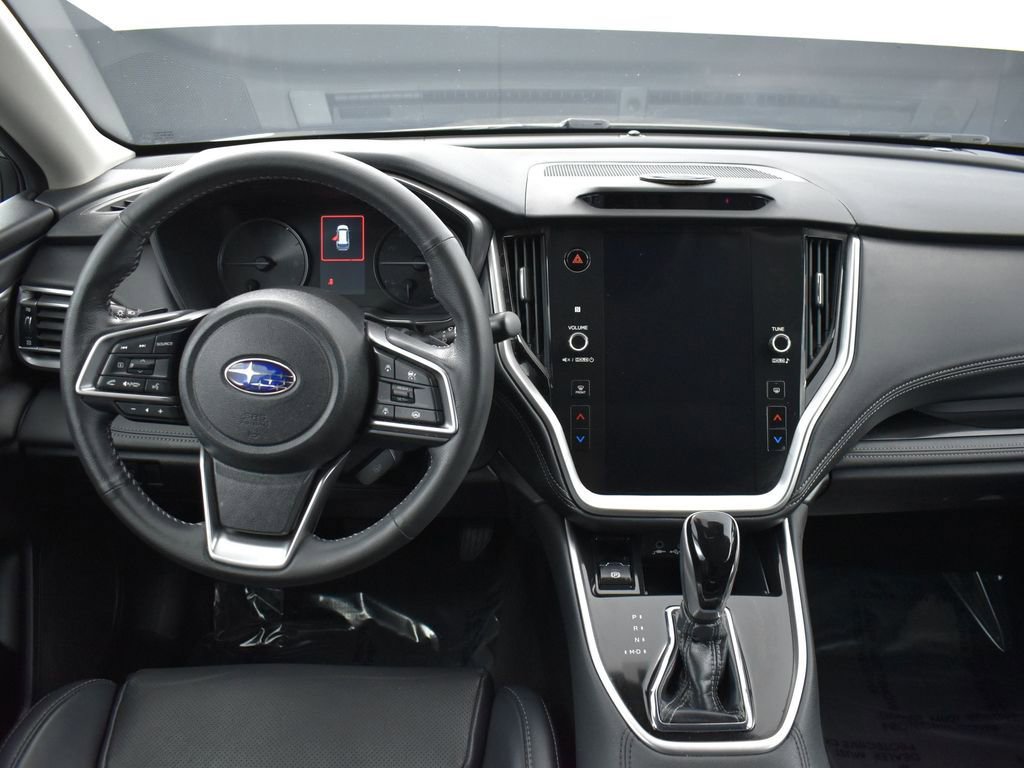 Used 2023 Subaru Outback Limited image 16