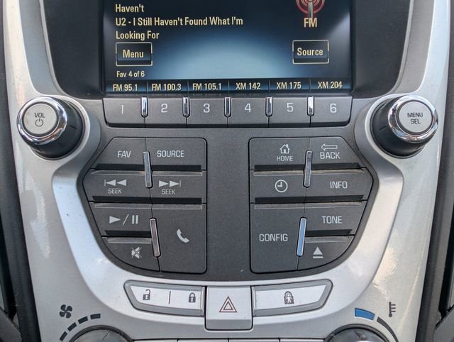 Used 2015 Chevrolet Equinox LT image 23