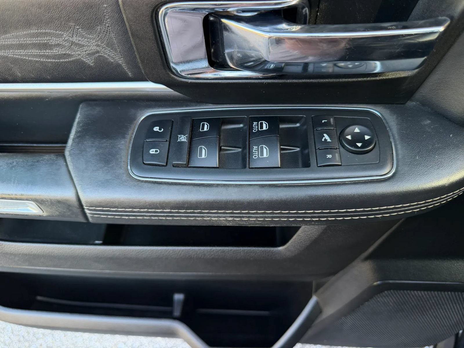 Used 2017 RAM 1500 Limited AWD/4WD image 42