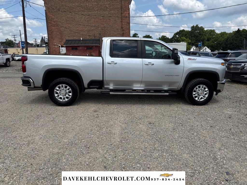 Used 2021 Chevrolet Silverado 2500 LT w/ Convenience Package AWD/4WD image 6