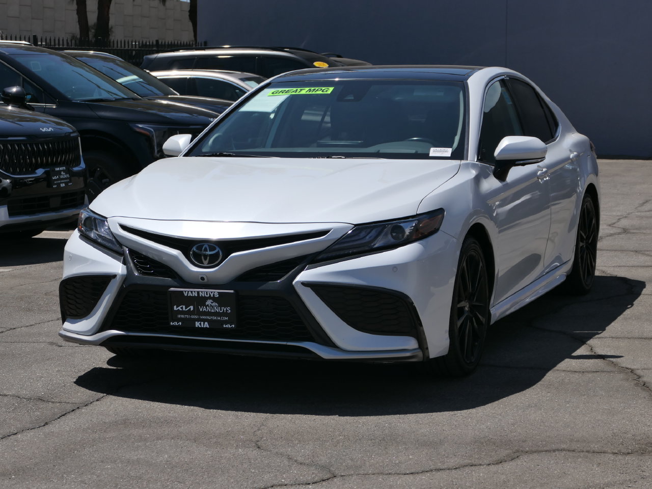 Used 2024 Toyota Camry XSE w/ Navigation Package FWD image 7