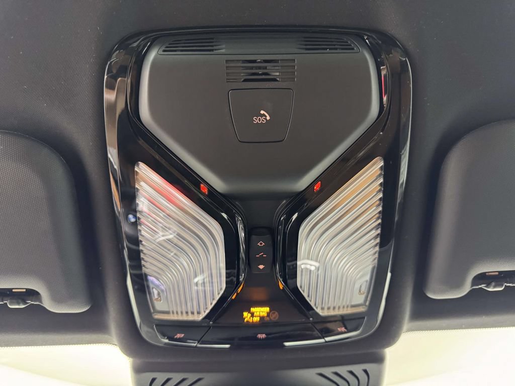 Used 2023 BMW X3 xDrive30i w/ M Sport Package AWD/4WD image 25