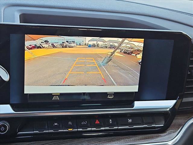 Used 2022 Chevrolet Silverado 1500 LT w/ Protection Package RWD image 13