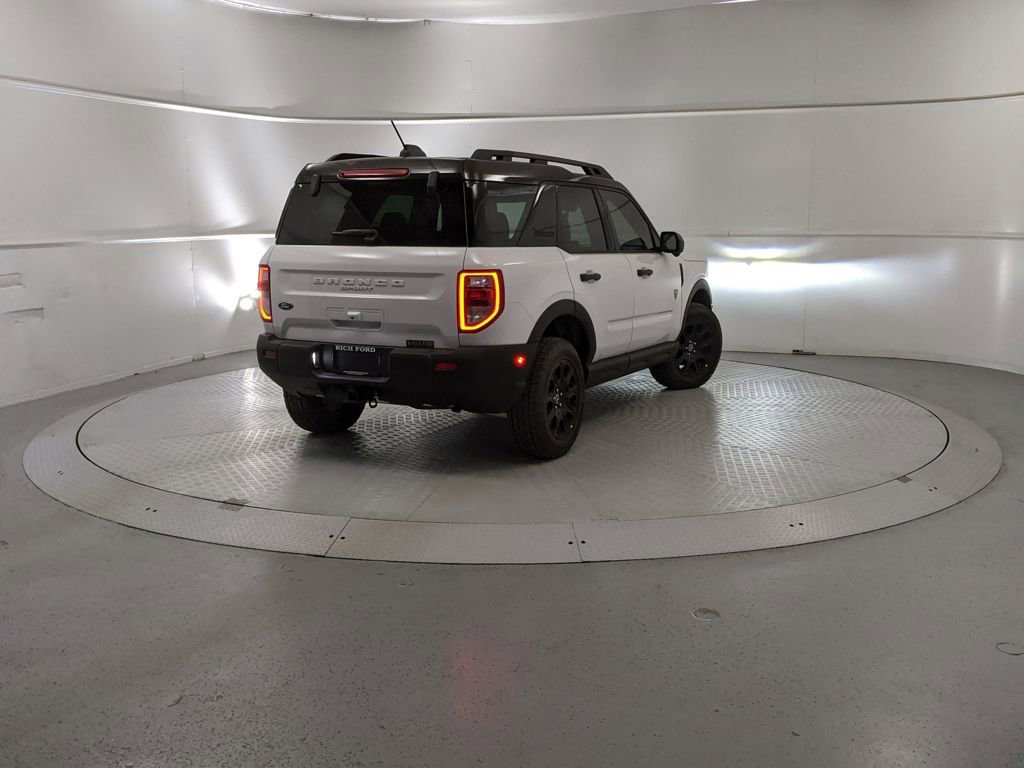 New 2025 Ford Bronco Sport Badlands image 3