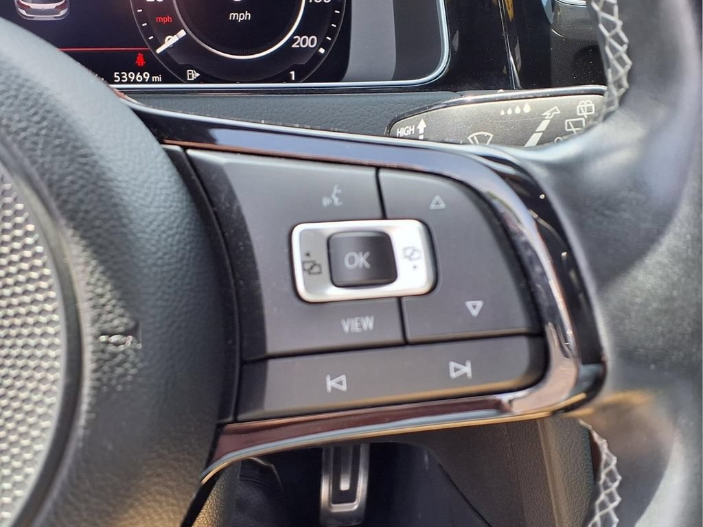 Used 2019 Volkswagen Golf R 4-Door AWD/4WD image 22