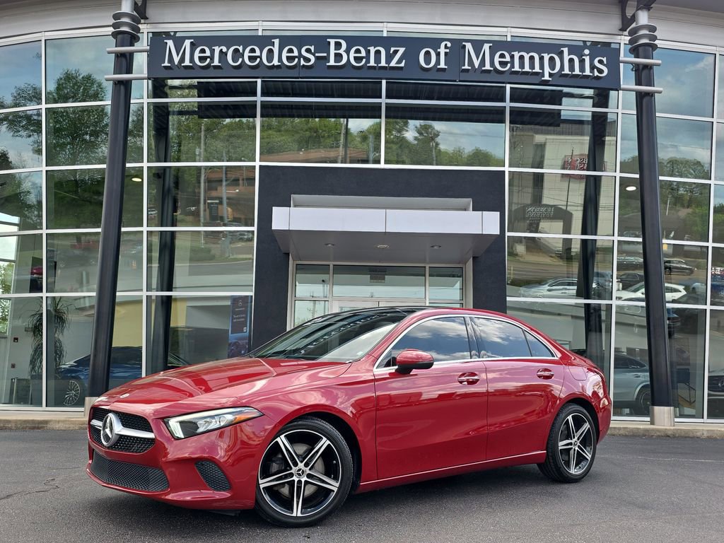Certified 2022 Mercedes-Benz A 220 image 1
