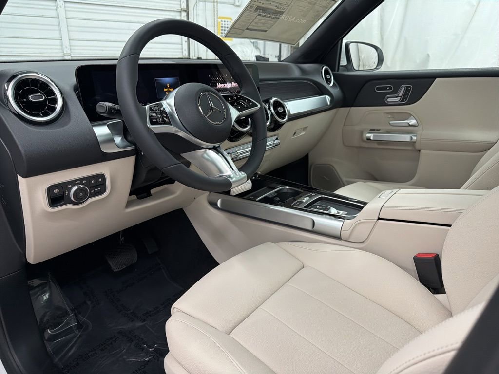 Used 2026 Mercedes-Benz GLB 250 GLB 250 image 12