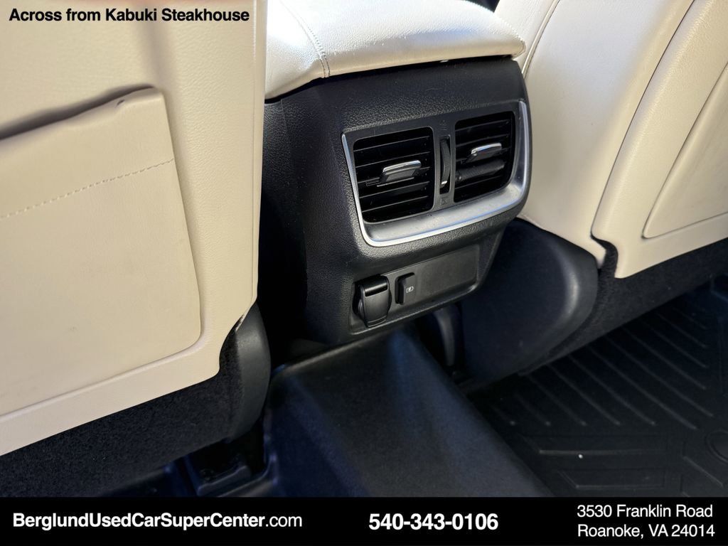 Used 2021 INFINITI QX50 Essential w/ Convenience Package image 32